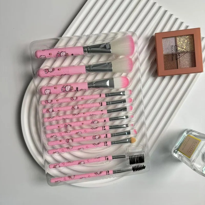 Hello Kitty 12-piece Makeup Br - Beauty Makeup Gift Sets 评论和价格