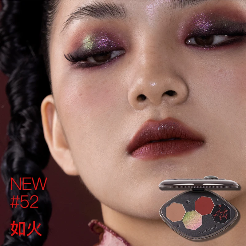 Girlcult 4 Color Eyeshadow Pal - Beauty Book Makeup Kit 评论和价格
